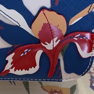 Meet your Posher, Lina